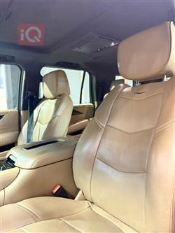 كاديلاك اسكاليد